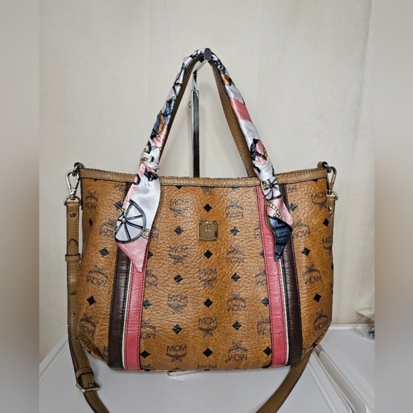 🔹️MCM🔹️ Cognac 2 way tote crossbody/ shoulder bag ✨️🤎 - Picture 1 of 11